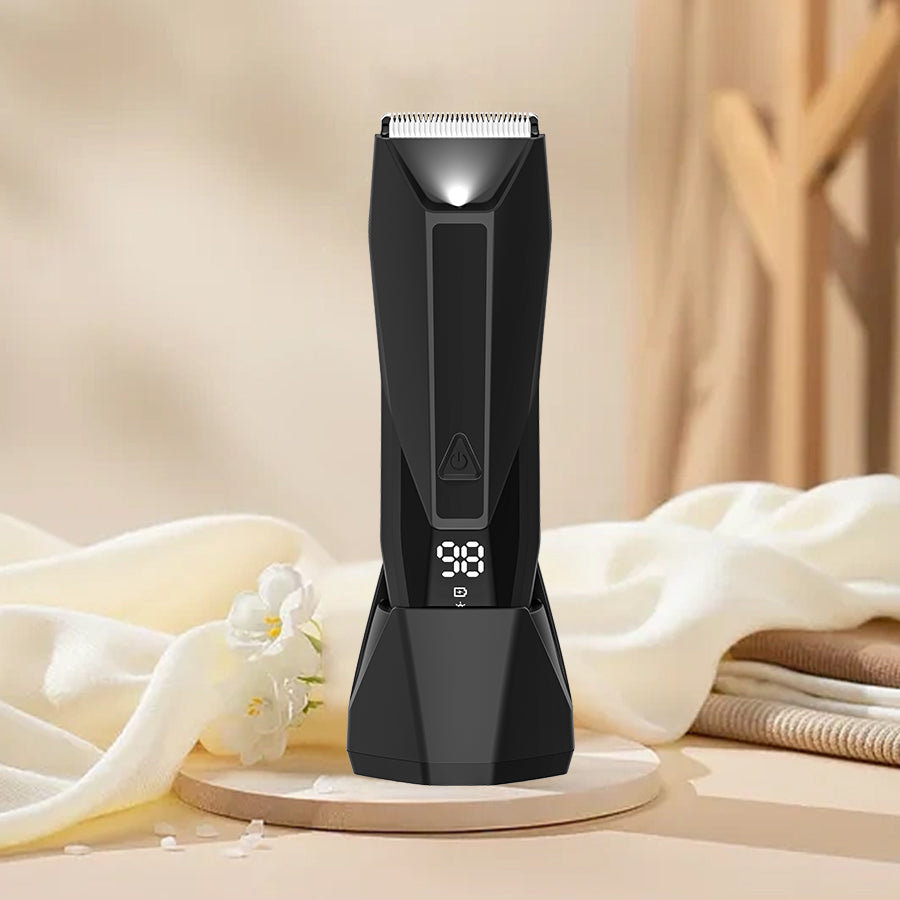 Ceramic blade trimmer with LED light